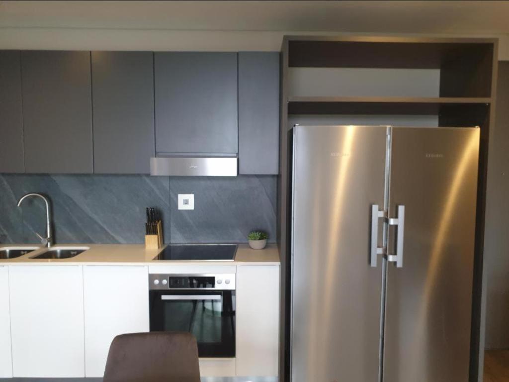 Menlyn Maine Apartments Претория Екстериор снимка